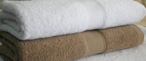broad fancy border towels 01